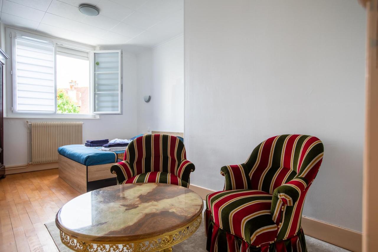 Le Coquet Chez Maguy Maison De Ville Avec Jardin Μπεζανσόν Εξωτερικό φωτογραφία